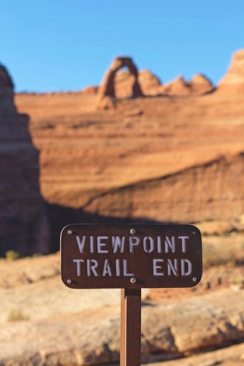Viewpoint traile end sign